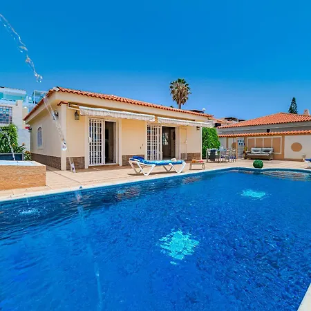 וילה Angel's Poolside קיאו סלבאחה