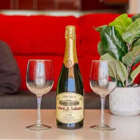 Angel's Poolside Villa Callao Salvaje